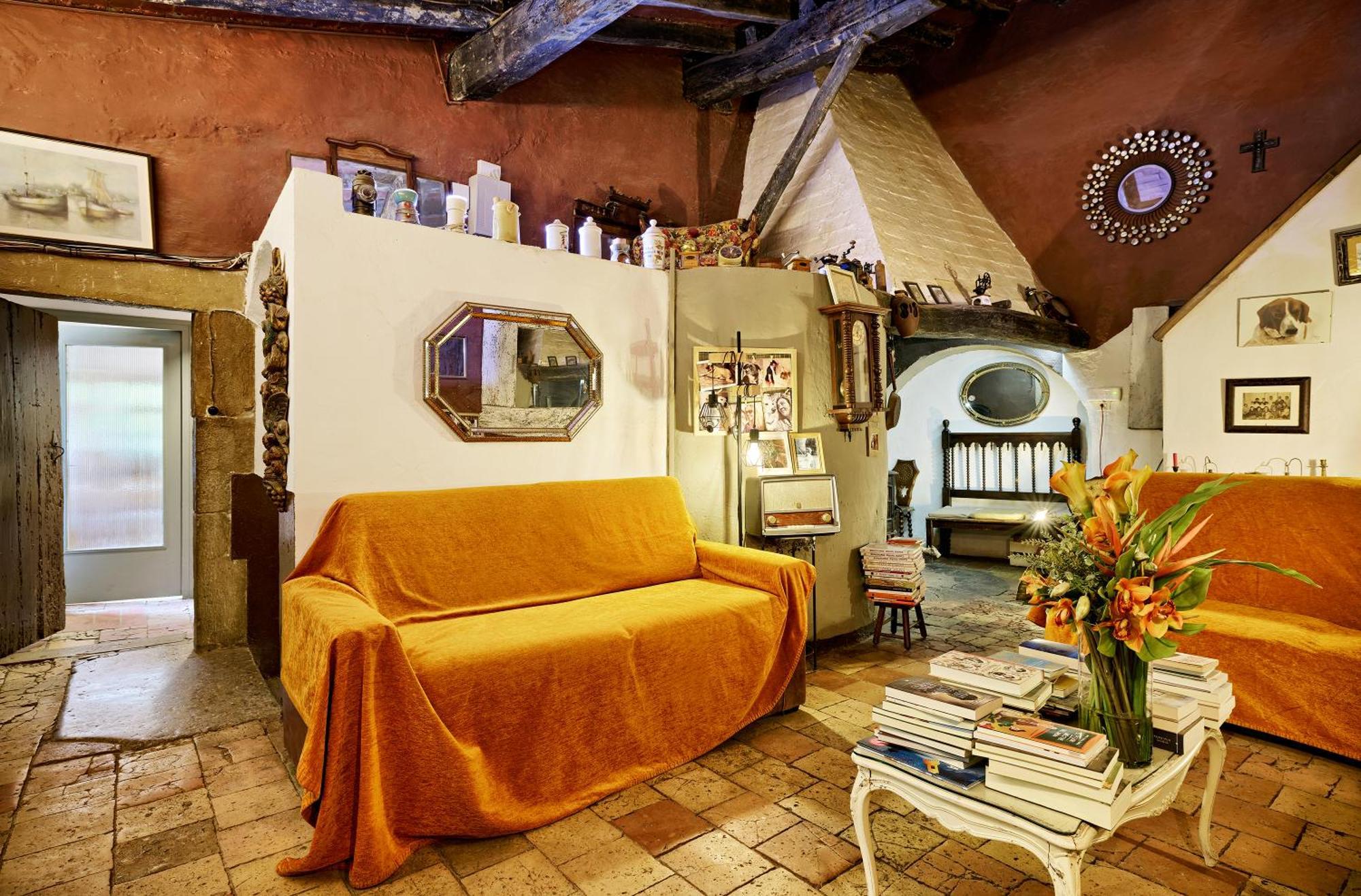 Bed and Breakfast Mas Torrencito pet friendly Parets d'Empordà Exterior foto